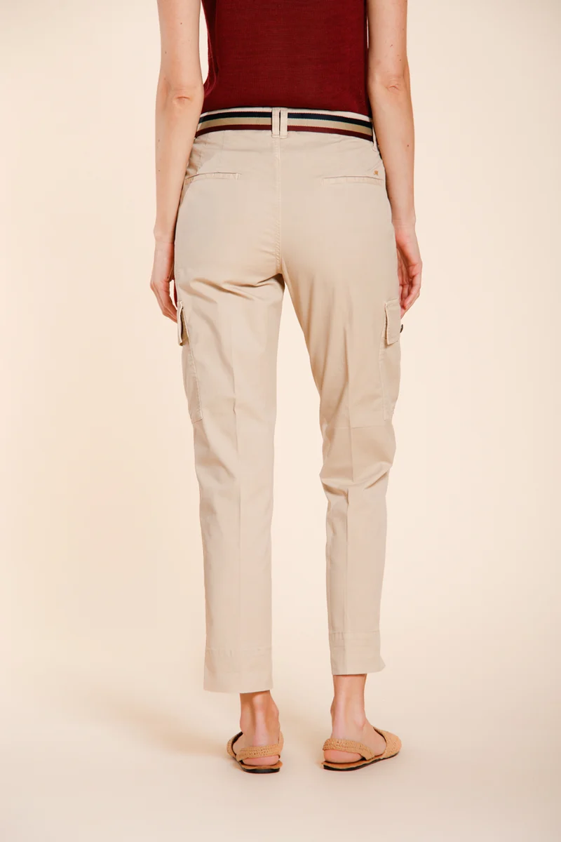 Marlene Cargo pantalon cargo femme en twill léger stretch carrot fit