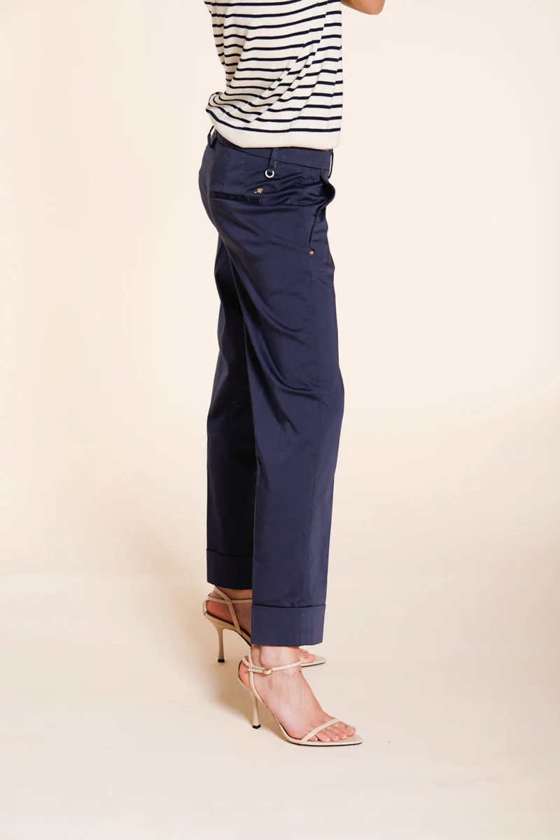 New York Carrot pantalon chino femme en satin stretch carrot fit ①