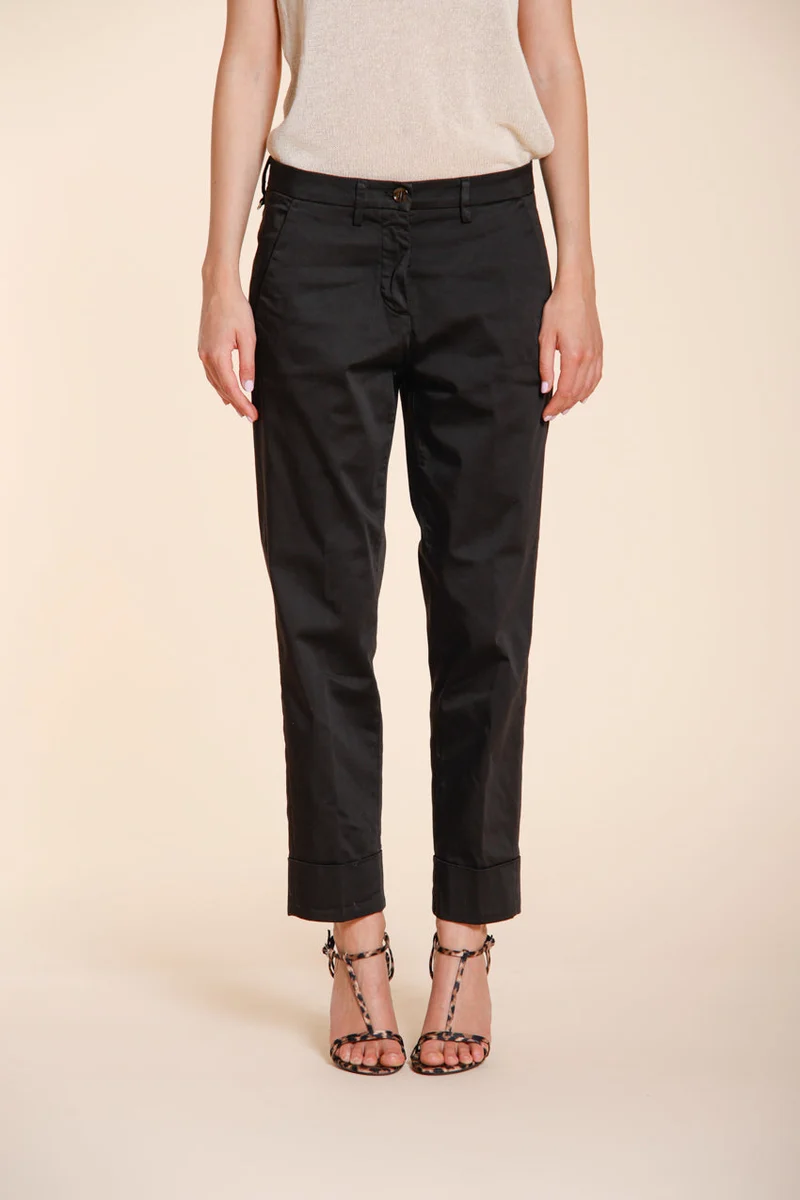 New York Carrot pantalon chino femme en satin stretch carrot fit ①