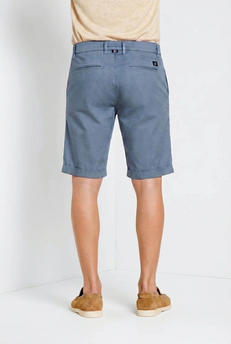 London bermuda chino homme en gabardine stretch regular fit ①