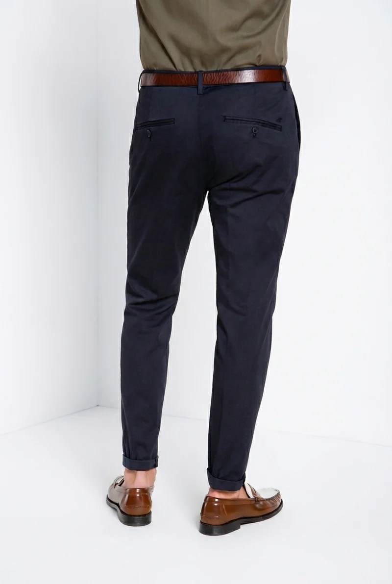 Osaka pantalon chino homme en tricotine fine de coton et lyocell carrot fit