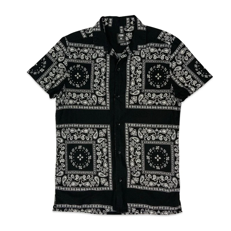 Vtg Y2K Black & White Paisley Bandana Print Short Sleeve Shirt XS