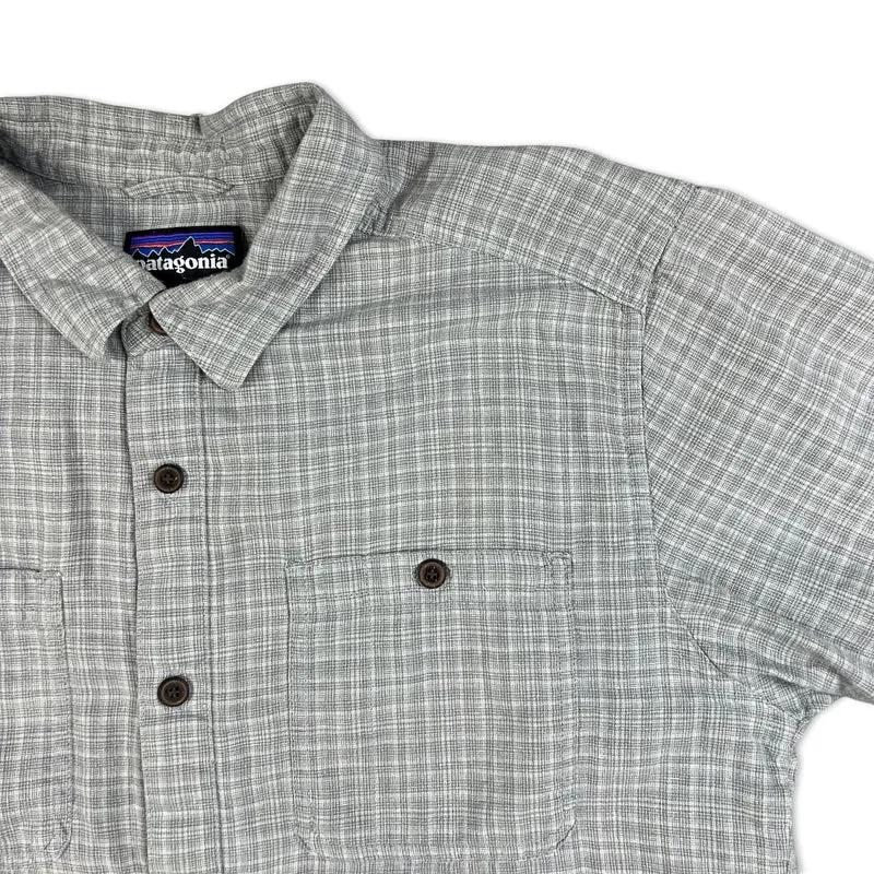 Patagonia Grey Checked Plaid Casual Short Sleeve Hemp Shirt Medium