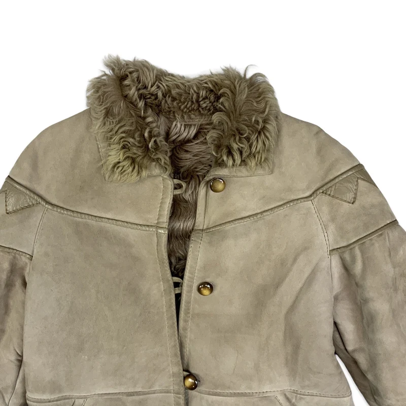 Vintage 80s Light Brown Tan Shearling Sheepskin Coat 10