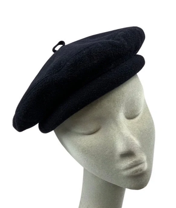 Vintage 80s Navy Blue Beret