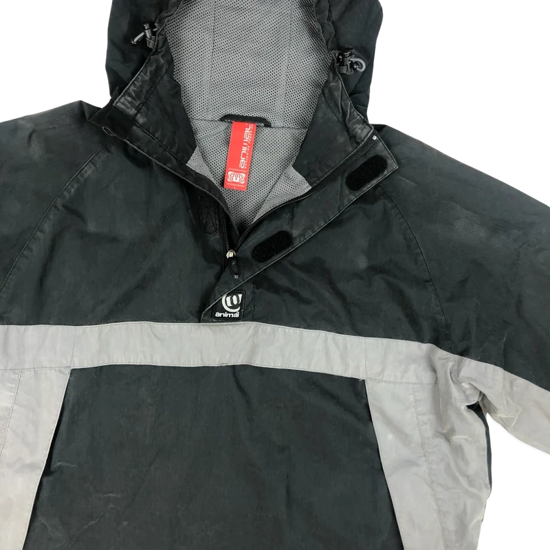 Vintage Y2K Animal Black Grey Pull-Over 1/2 Zip Outdoor Jacket XXL