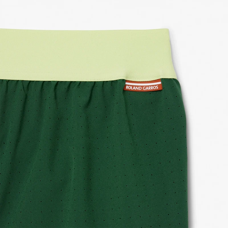 SHORT LACOSTE ROLAND-GARROS JOUEUR ON COURT