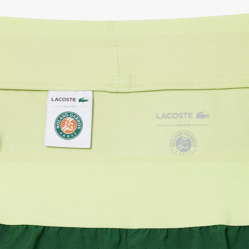 SHORT LACOSTE ROLAND-GARROS JOUEUR ON COURT