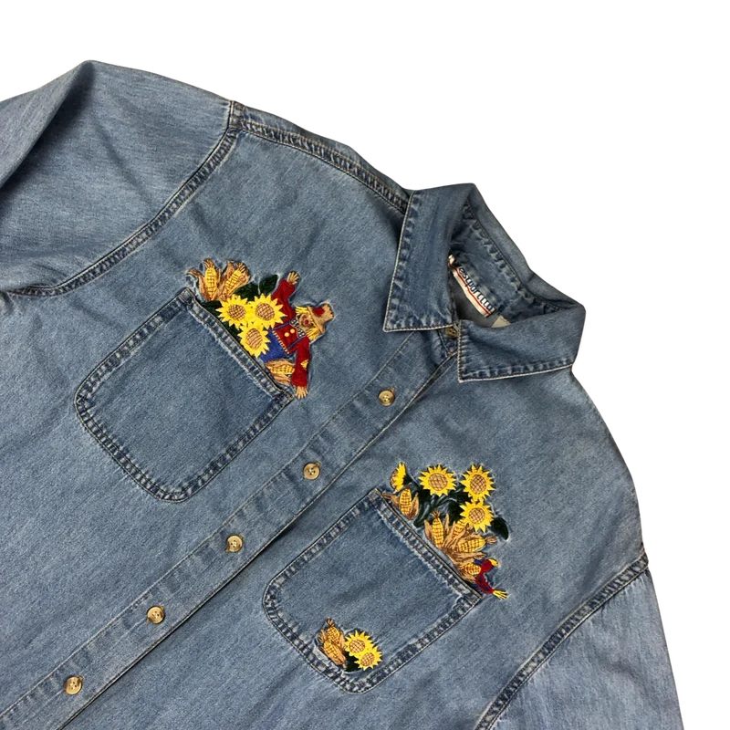 Vintage 80s Women's Embroidered Flower Denim Shirt 16