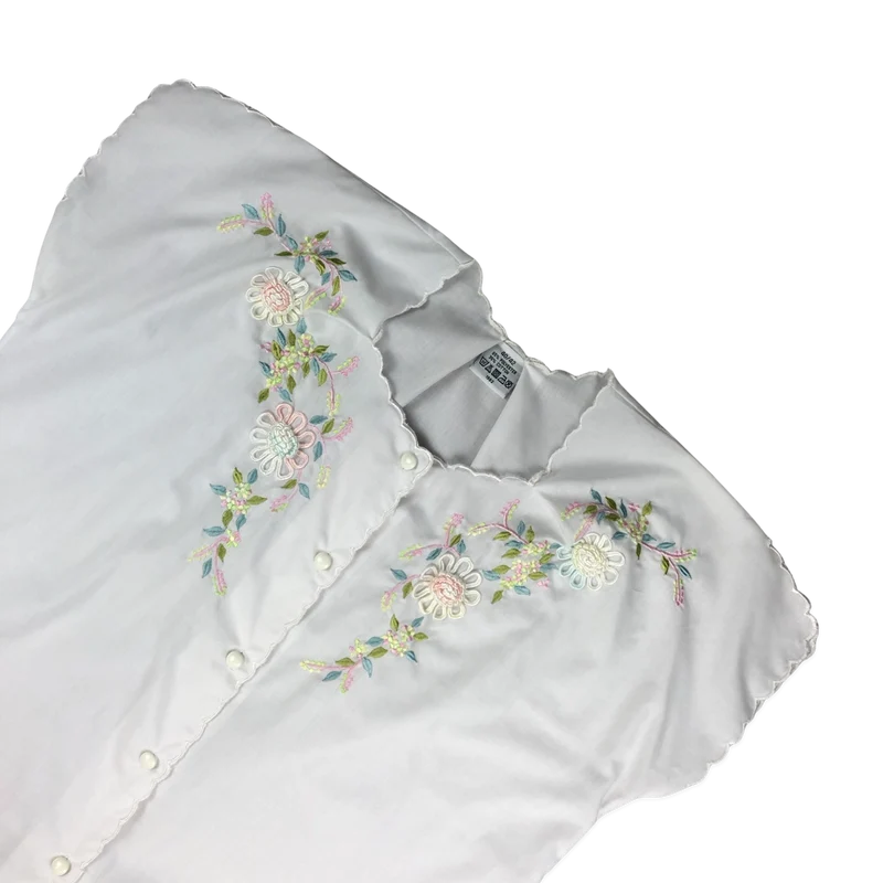 Vintage 80s 90s White Boxy Embroidered Blouse 14