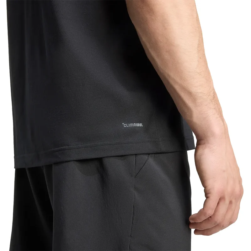 T-SHIRT ADIDAS GRAPHIQUE BARRICADE