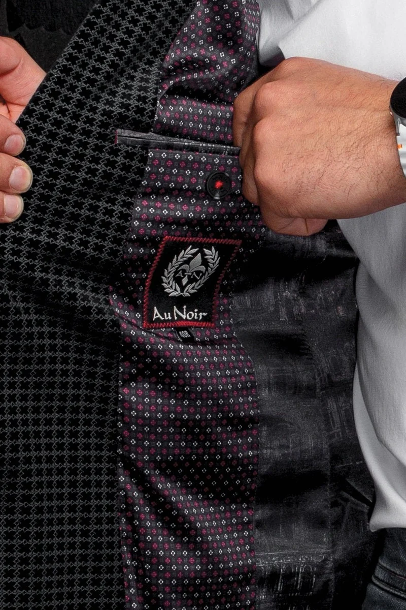 VESTON | HEMSWORTH, Black