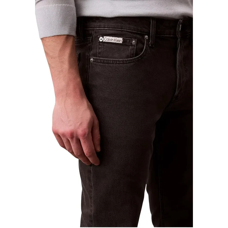 Jeans pour hommes Calvin Klein Jeans en coton noir extensible LV04RB738G