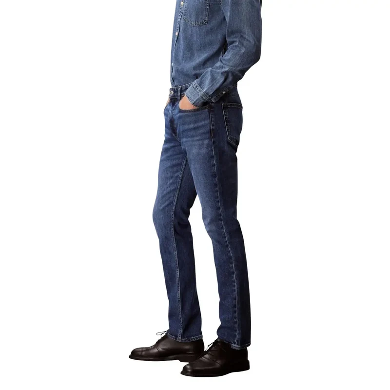 Jeans Calvin Klein Jeans pour hommes en denim de coton bleu LV04RB735G