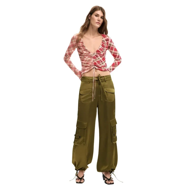 Pantalons pour femmes en polyester vert de la marque Desigual avec poches
