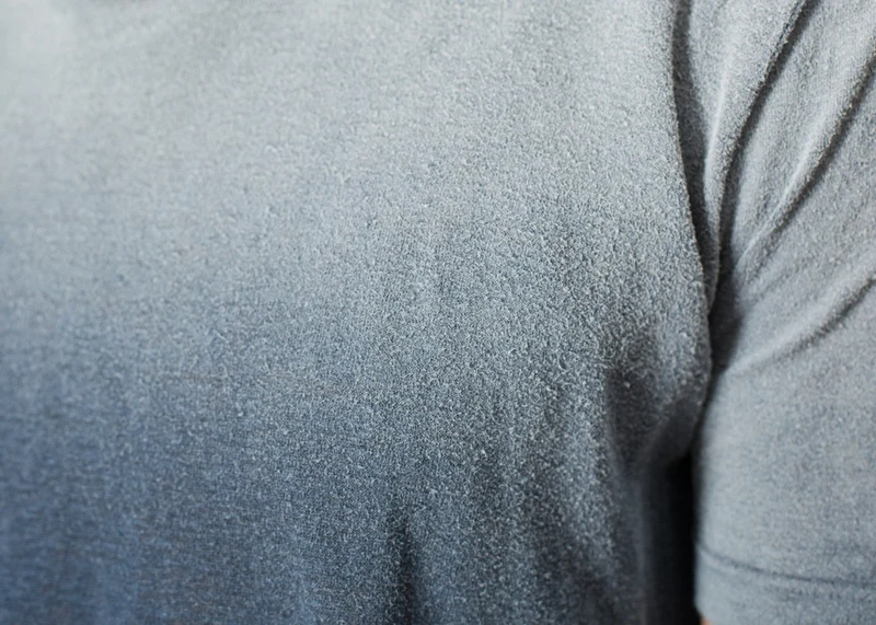 Overprint T-Shirt in Navy -UEB