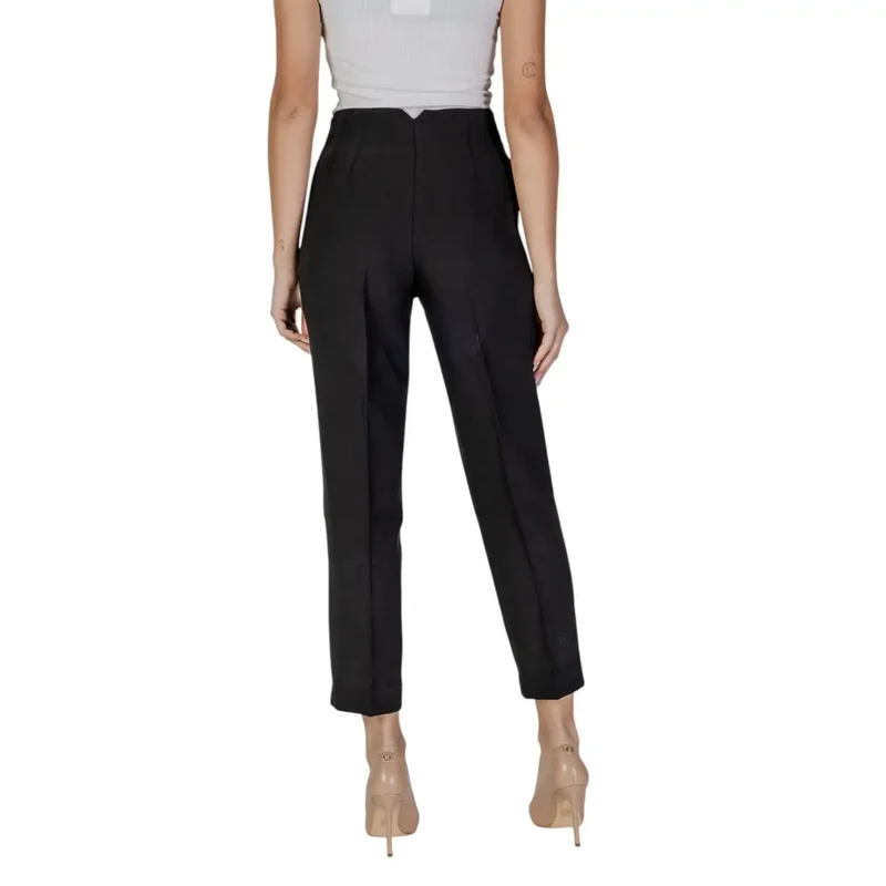 Pantalon pour femmes noir à fermeture éclair, poches avant 15298565
