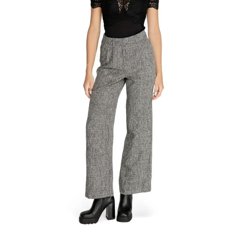 Pantalons femme Vila en noir chiné, avec fermeture éclair au dos et poches arrière