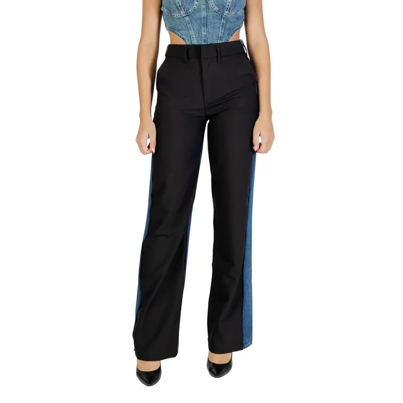 Colcci Jeans Noirs pour Femmes Collection Automne Hiver