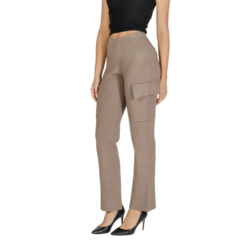 Vila Beige Pantalon en viscose mélangée avec poches latérales