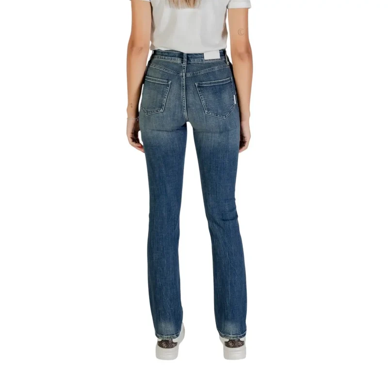 Armani Exchange Femme Blue Zip Button Jeans With Worn Out Effect