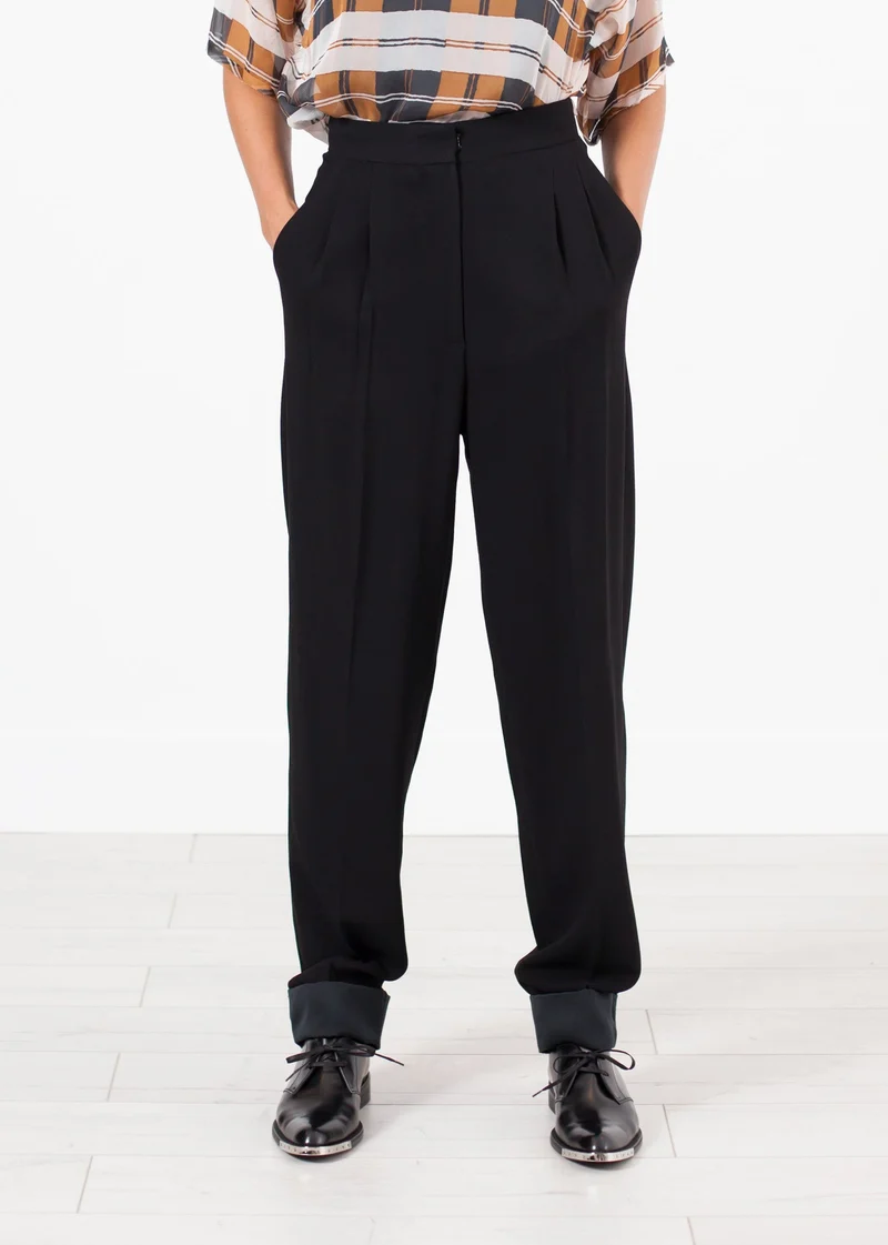Contrast Cuff Pant in Black -UEB
