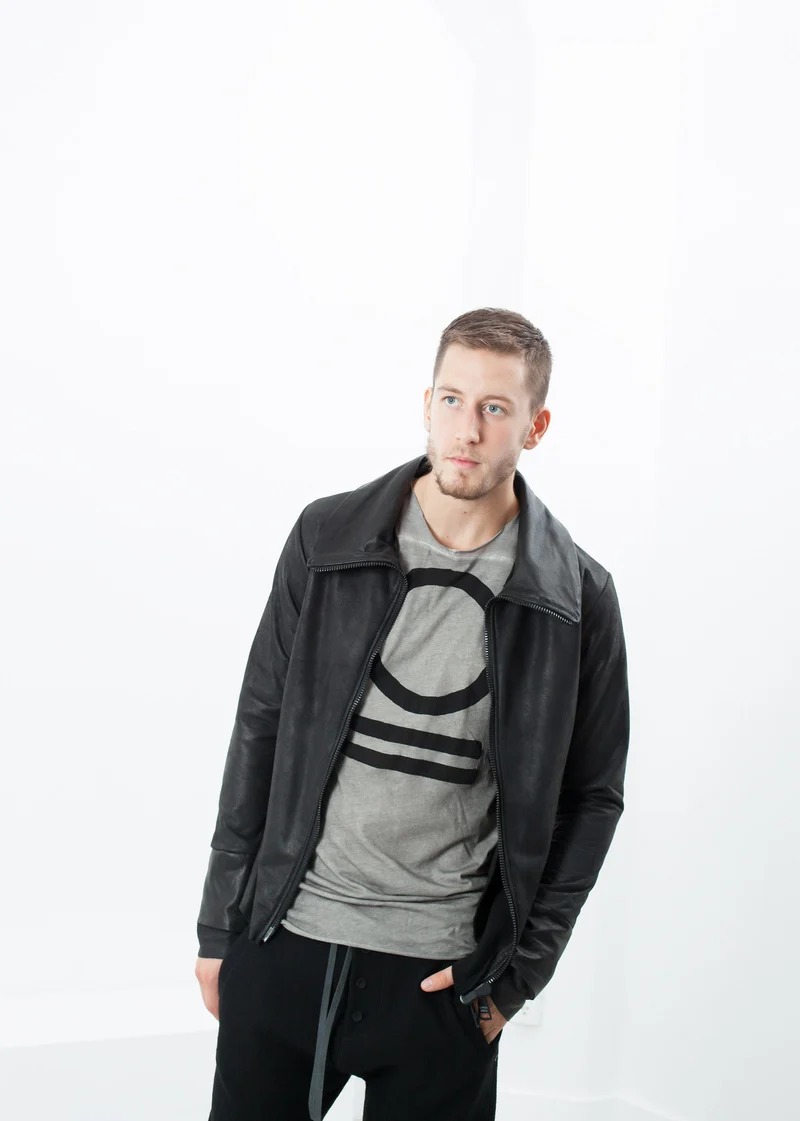Antidote "Joie" Tee in Taupe -UEB