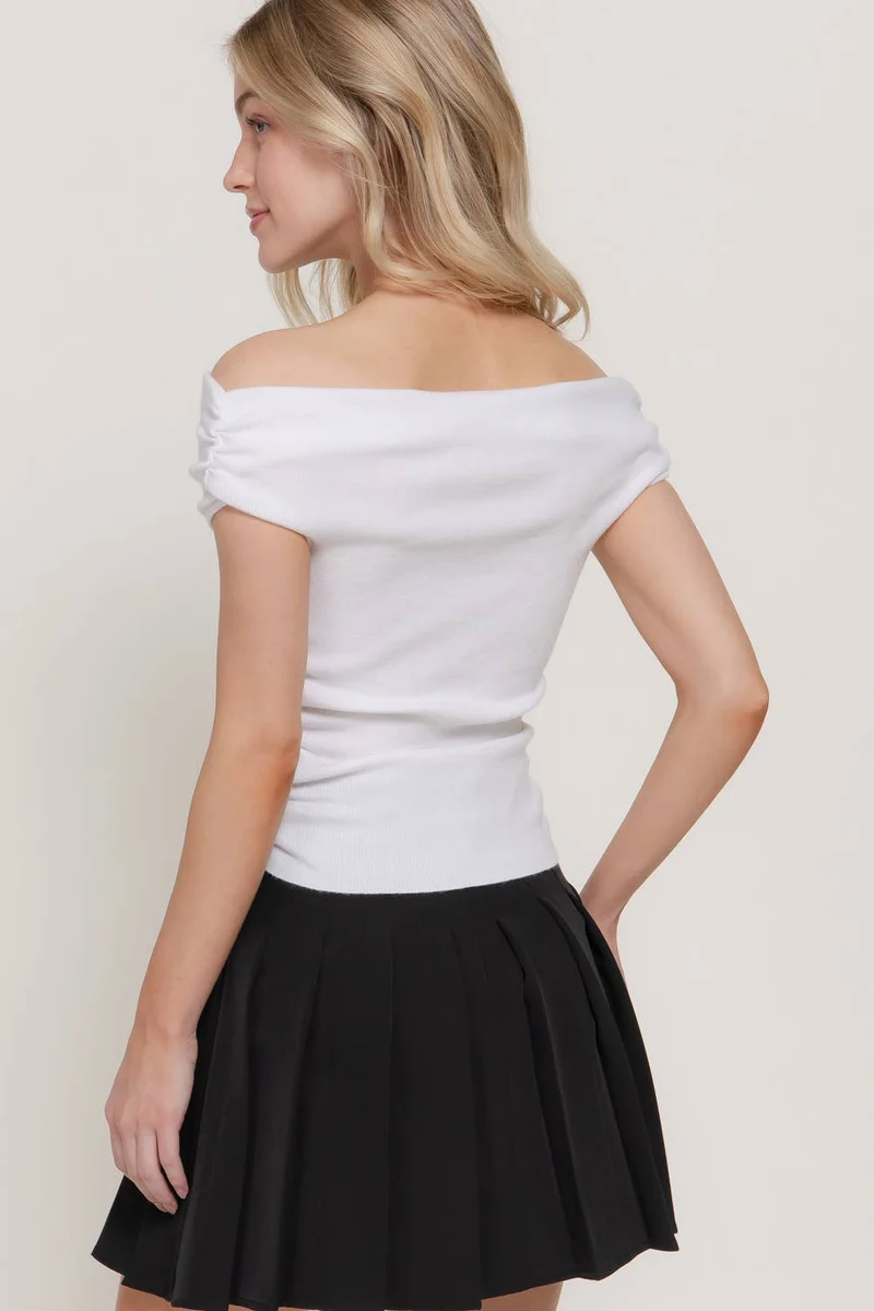 Off The Shoulder Side Ruched Sweater Top : BLK-black / L