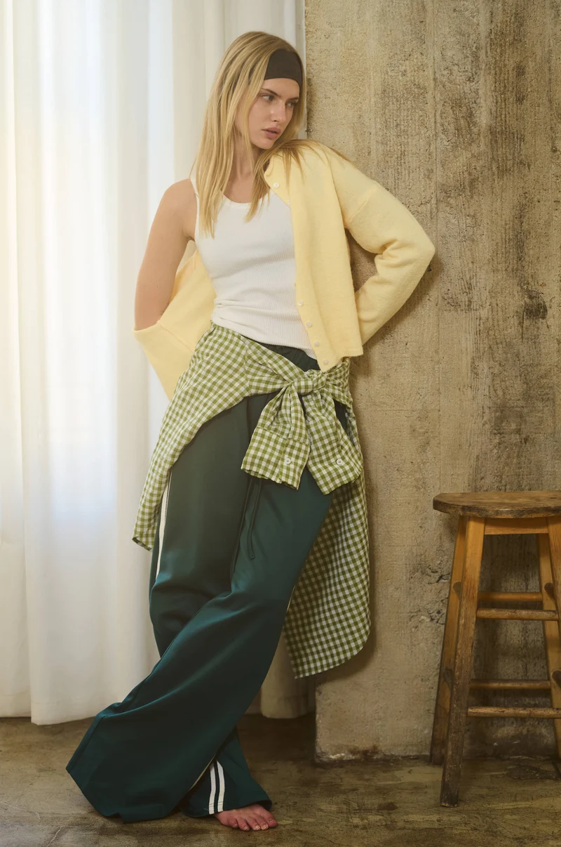 Essential Button Down Cardigan Top: Light Grey / L
