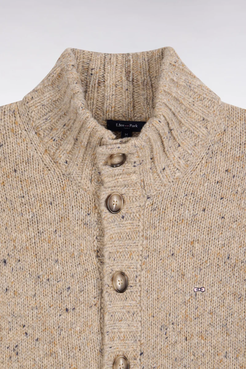 Cardigan boutonné en maille épaisse chinée écru coupe droite
