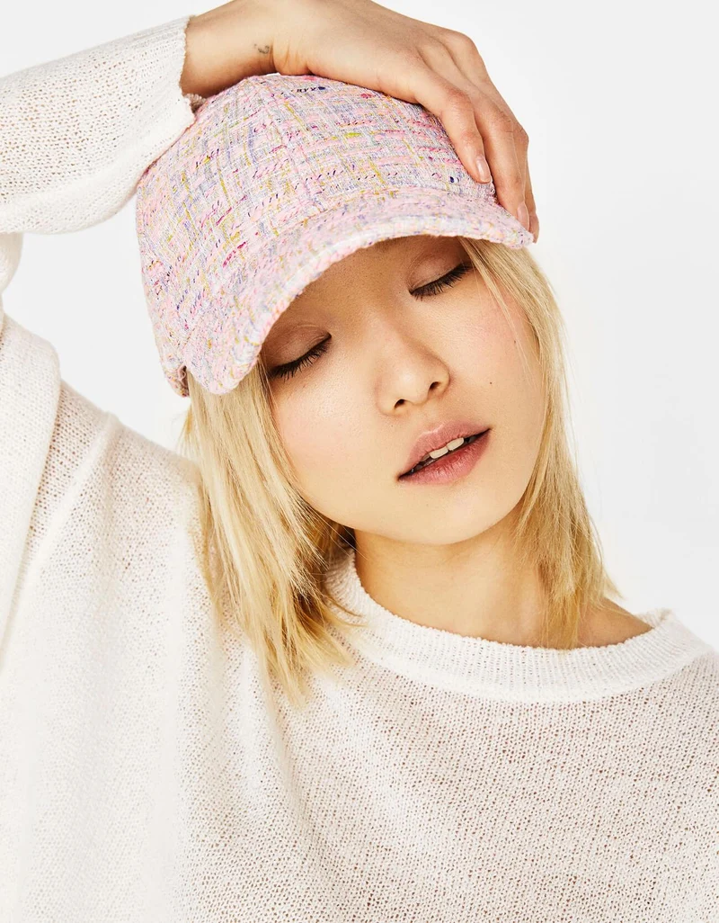 Round neck sweater