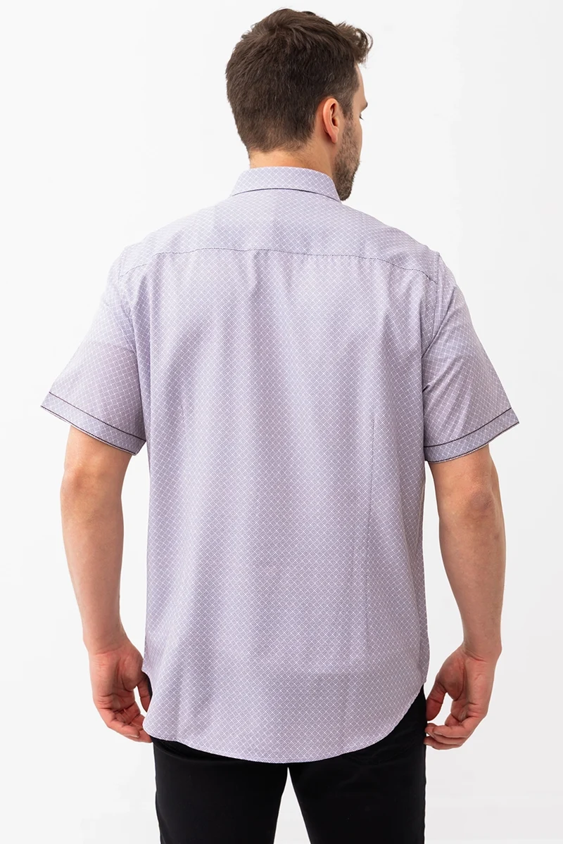 La chemise imprimée all-over