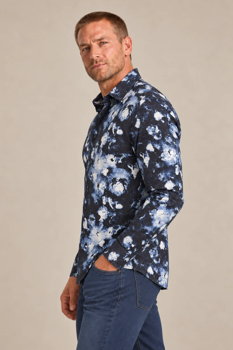 La chemise douce à motifs
