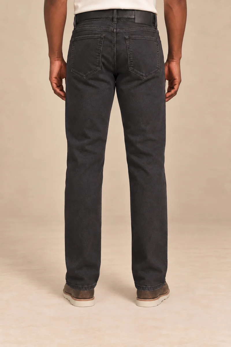 Le jean coupe droite Baru de Projek Raw