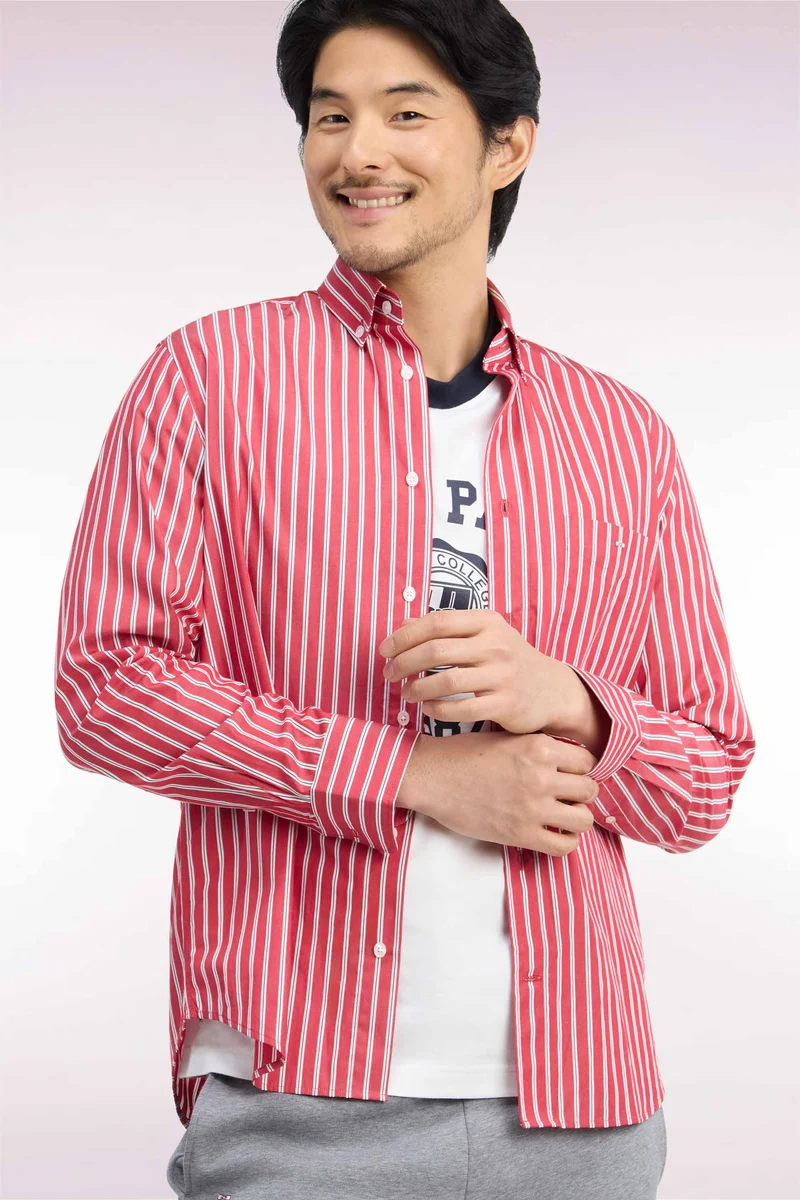 Chemise en coton rouge à rayures écrues coupe droite