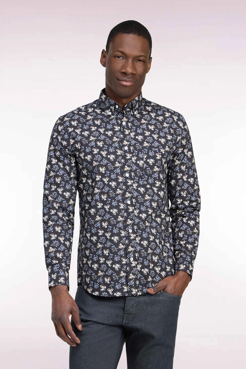 Chemise en coton marron à micromotifs fleurs coupe droite