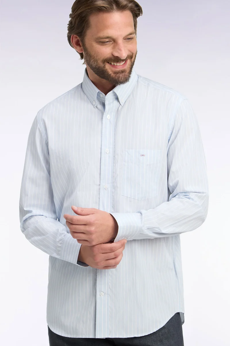 Chemise en coton blanc tissé à rayures ciel coupe droite