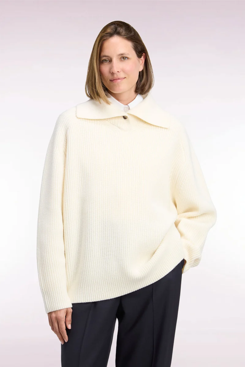 Pull vareuse en laine écru coupe droite