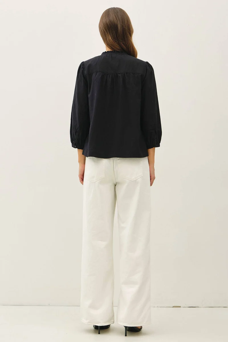 Crisp Cotton Flowy Top
