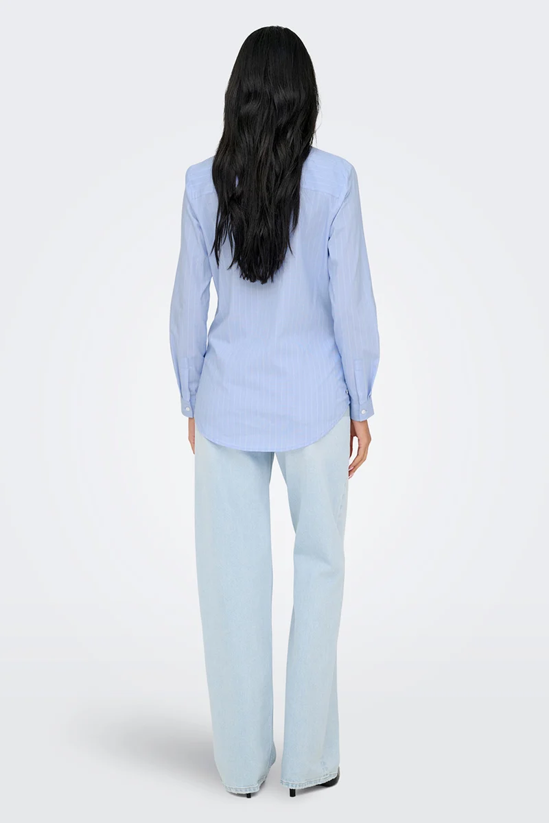 La chemise classique