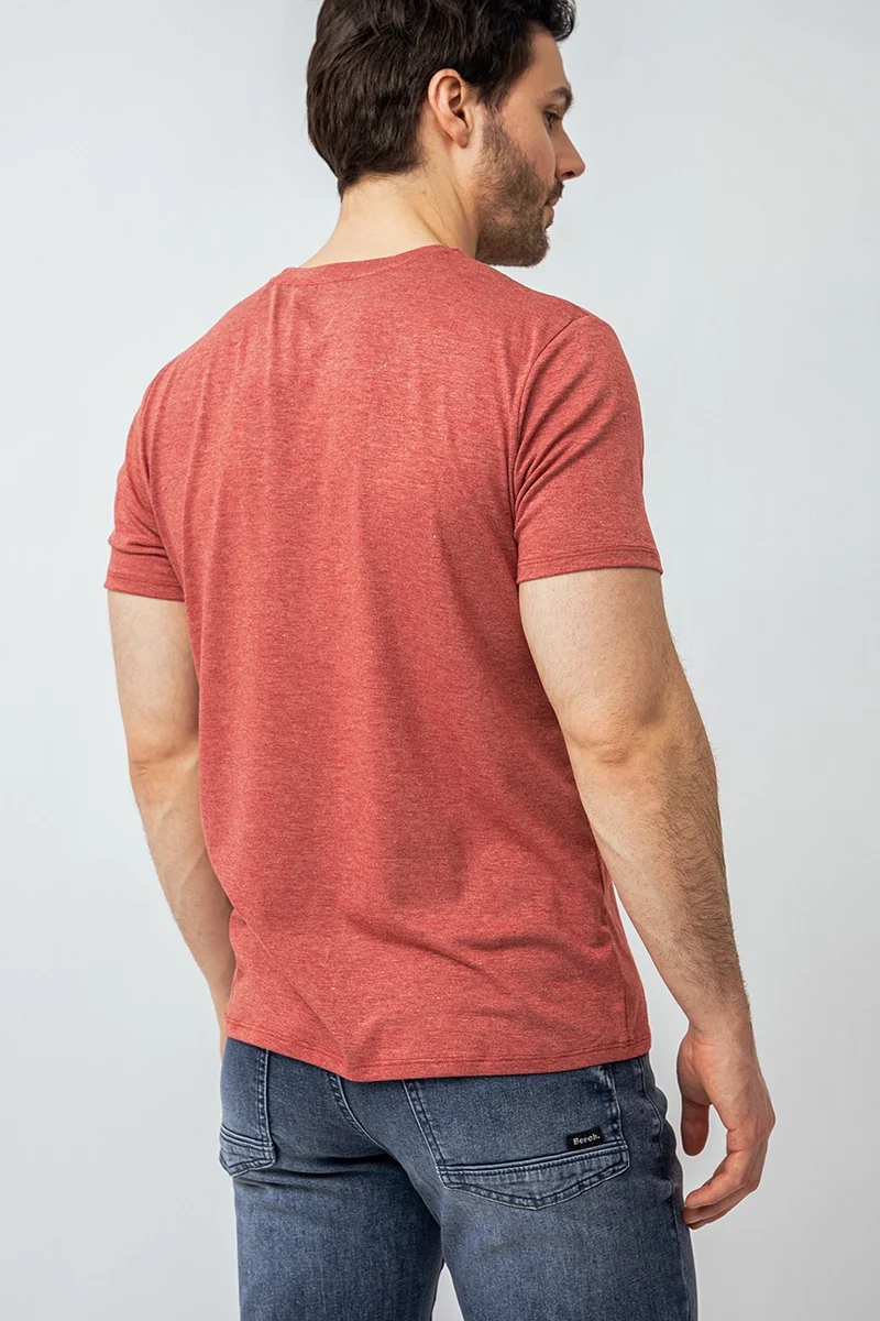 Le t-shirt imprimé Palmier