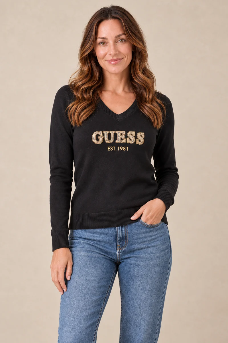 Le chandail à col V Guess