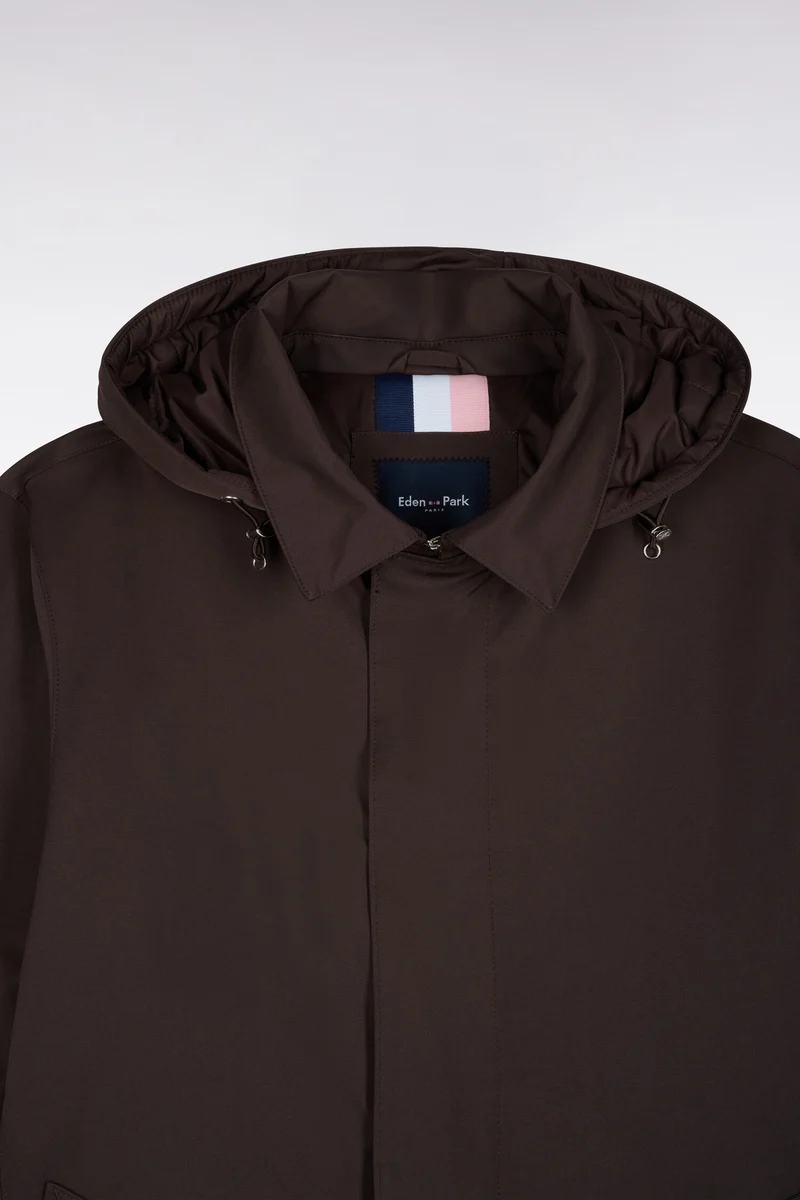 Imperméable en nylon marron à capuche amovible