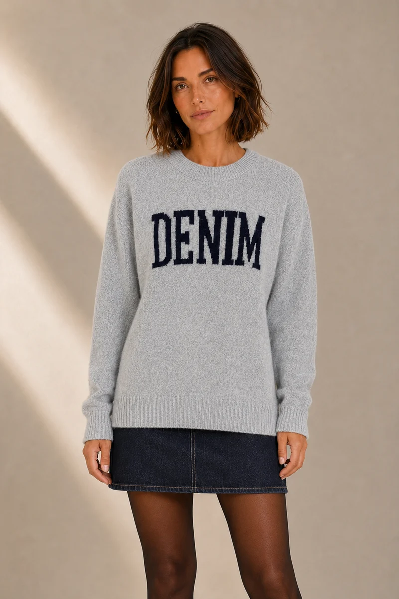 Le chandail en tricot graphique