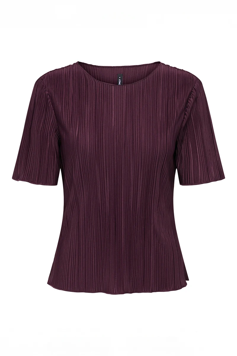 La blouse coupe t-shirt en matière plissée