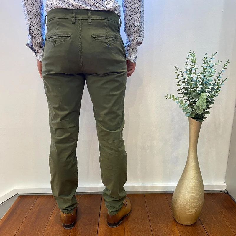 Pantalon chino Georgespaul kaki