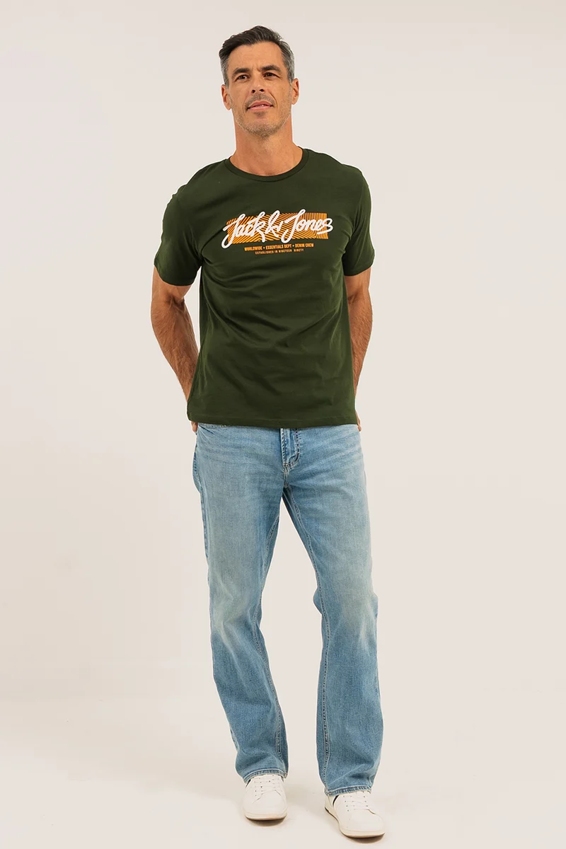 Le t-shirt imprimé logo urbain