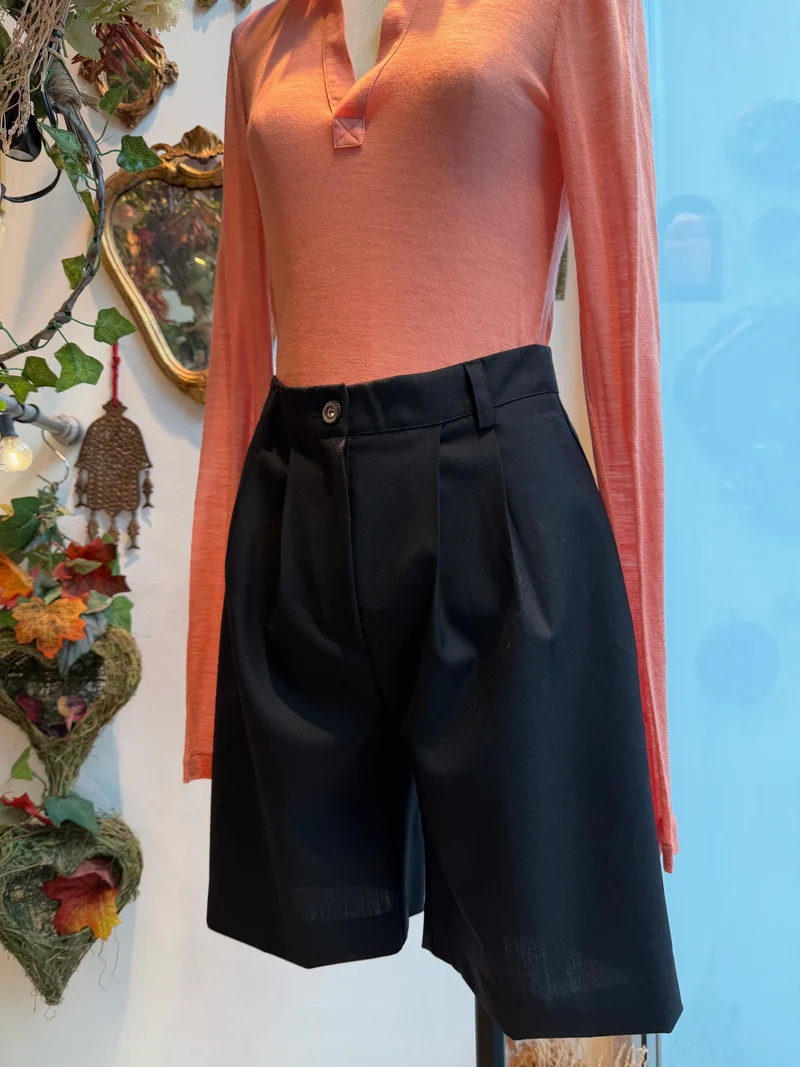 Bermudas en laine fraîche Miró