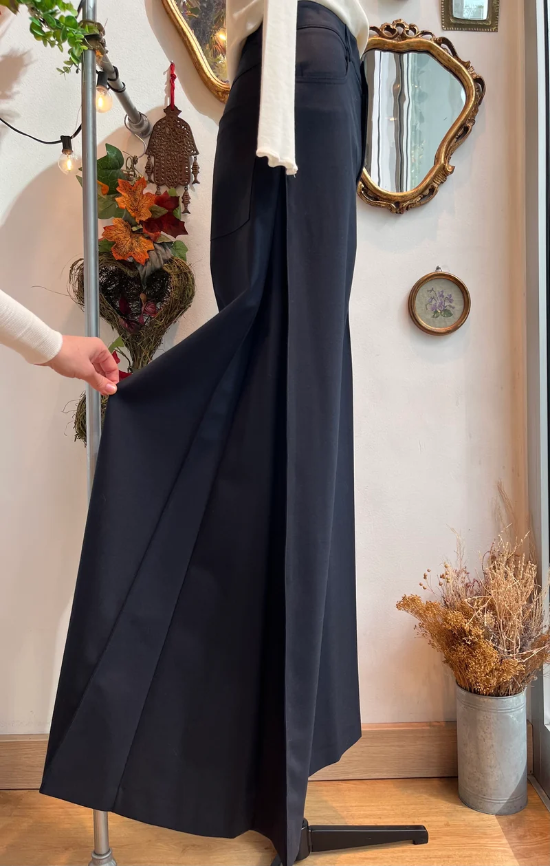 Pantalon bleu large
