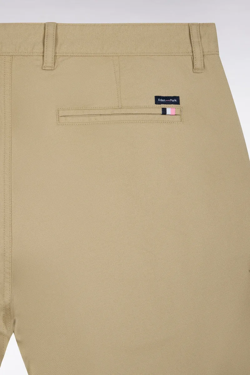 Pantalon chino sans plis en piqué de coton stretch beige coupe regular